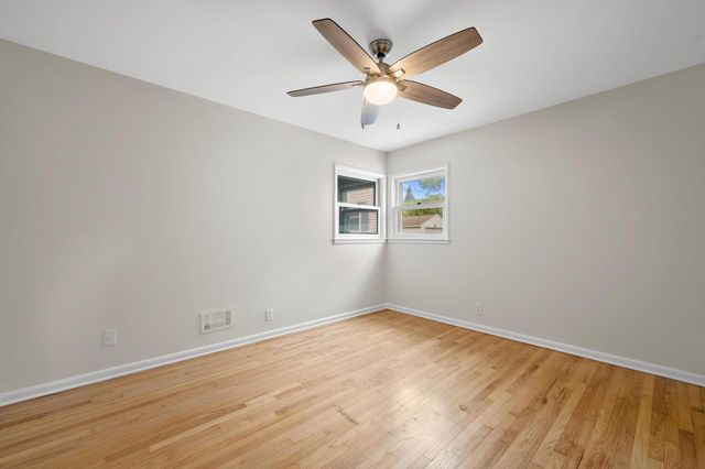 8111 W Lancaster AVENUE, Milwaukee, WI 53218