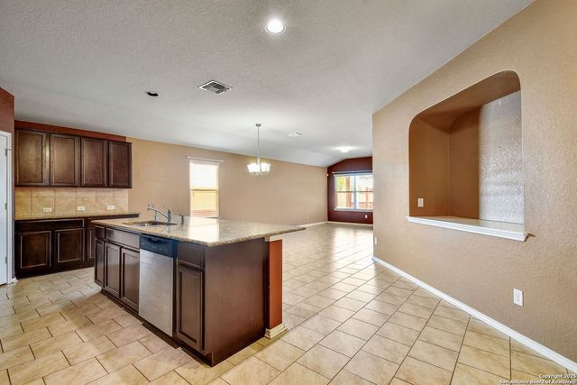 11135 Creek Eagle, San Antonio, TX 78245