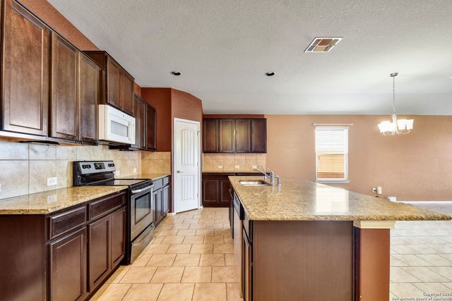 11135 Creek Eagle, San Antonio, TX 78245