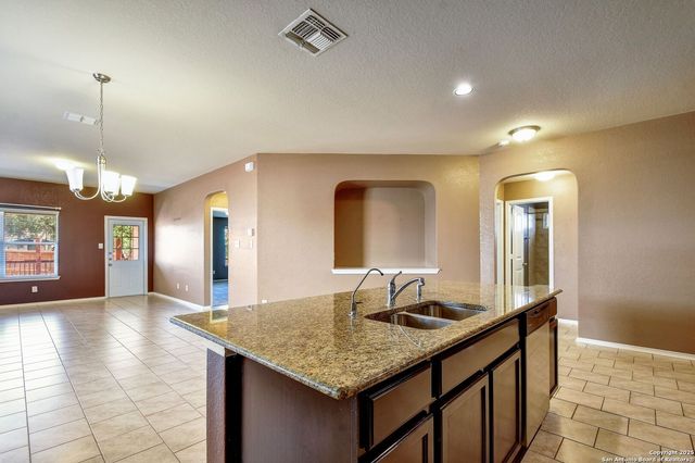 11135 Creek Eagle, San Antonio, TX 78245