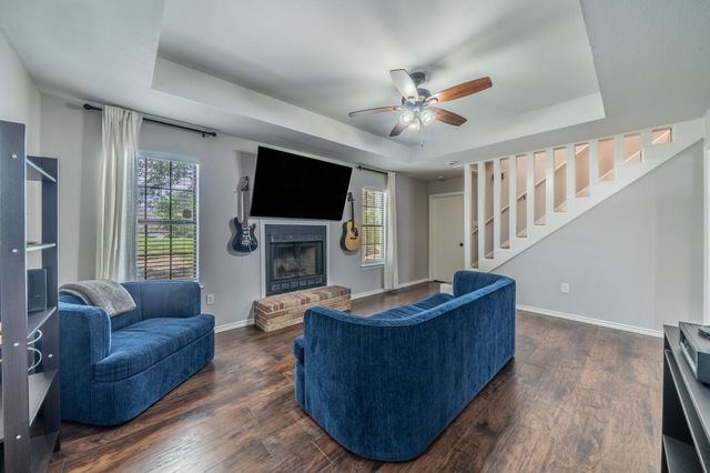532 Rawls Circle, Irving, TX 75061