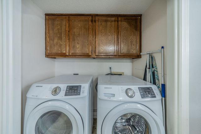 532 Rawls Circle, Irving, TX 75061