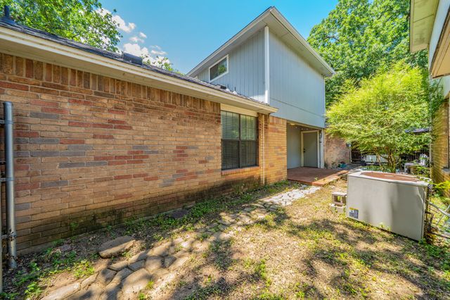 532 Rawls Circle, Irving, TX 75061