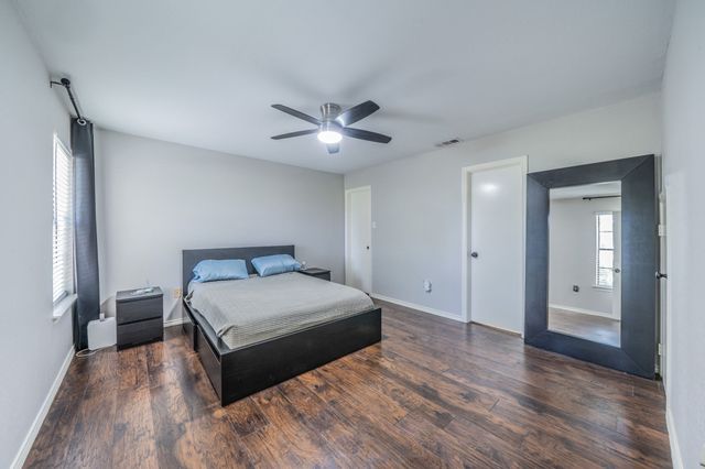 532 Rawls Circle, Irving, TX 75061