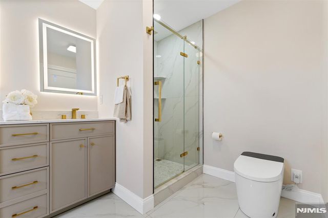 116 Rockwood Place, Englewood, NJ 07631