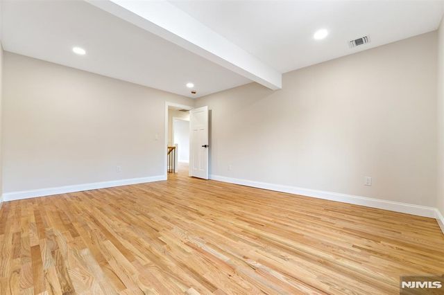 116 Rockwood Place, Englewood, NJ 07631