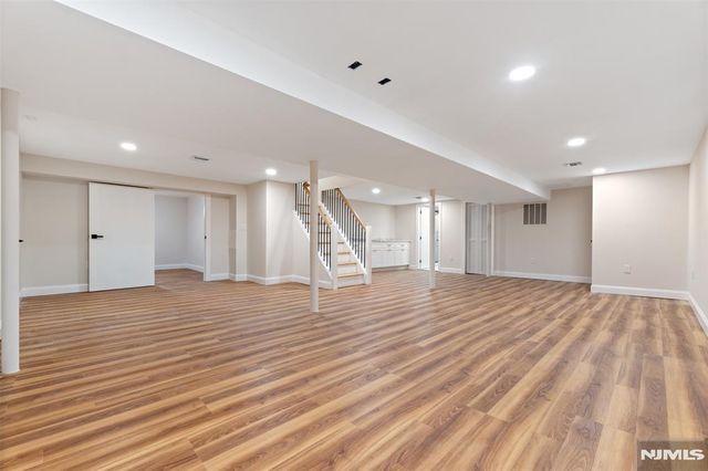 116 Rockwood Place, Englewood, NJ 07631