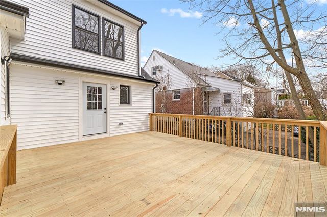 116 Rockwood Place, Englewood, NJ 07631