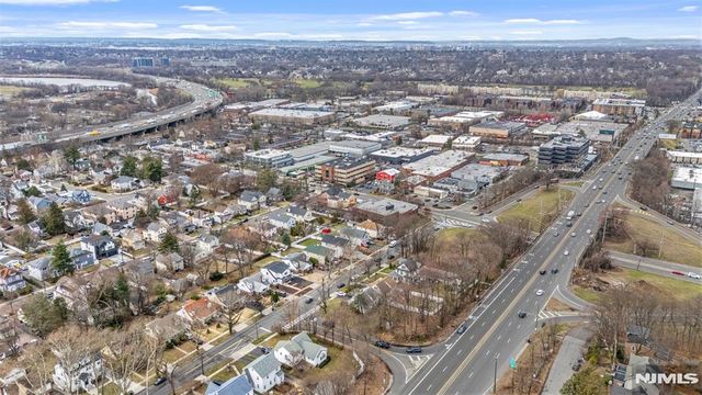 116 Rockwood Place, Englewood, NJ 07631