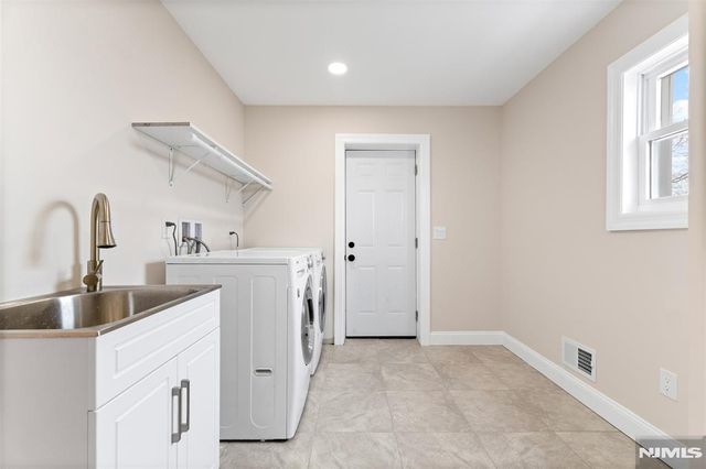 116 Rockwood Place, Englewood, NJ 07631