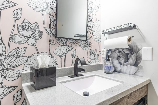 3514 Edinburgh, Kalamazoo City, MI 49006