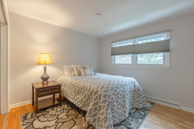 3514 Edinburgh, Kalamazoo City, MI 49006