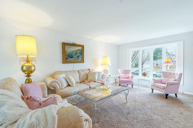 3514 Edinburgh, Kalamazoo City, MI 49006