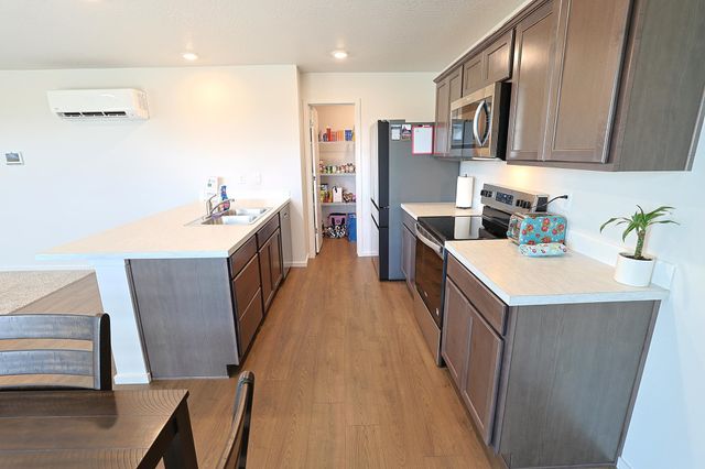 13540 W Crosswinds Ave, Airway Heights, WA 99001