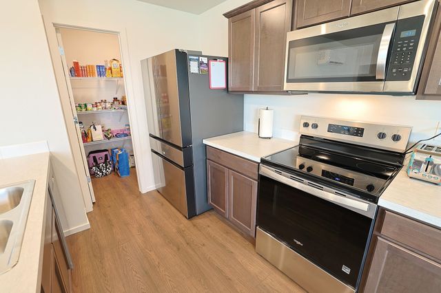 13540 W Crosswinds Ave, Airway Heights, WA 99001