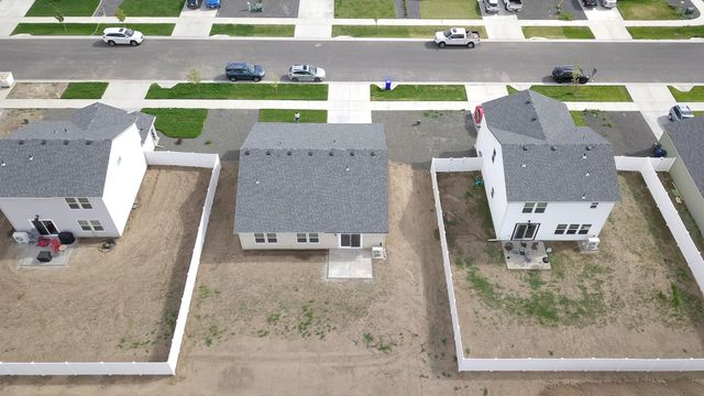 13540 W Crosswinds Ave, Airway Heights, WA 99001