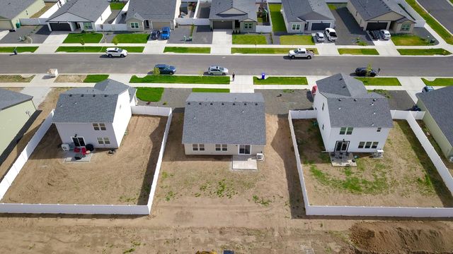 13540 W Crosswinds Ave, Airway Heights, WA 99001