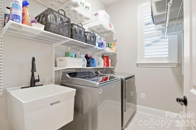 12047 Cove Court, Charlotte, NC 28278
