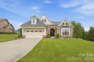 12047 Cove Court, Charlotte, NC 28278