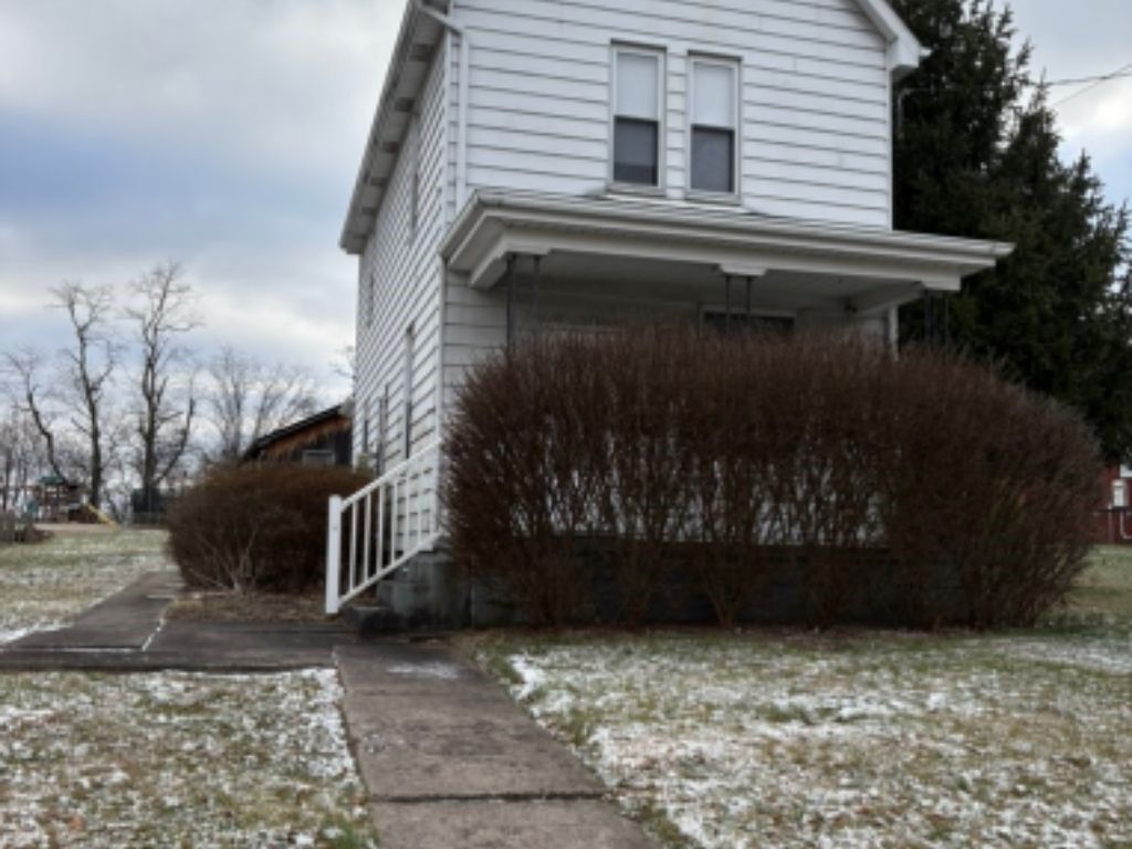 3211 Liberty Way, Liberty Boro, PA 15133