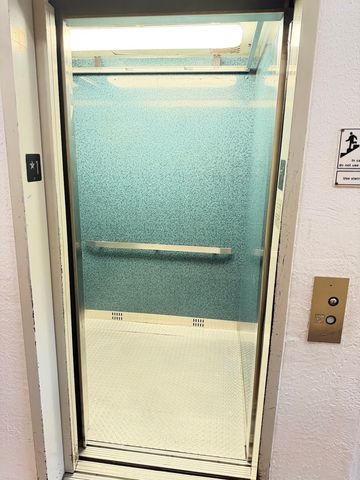 839 W Sheridan Road 209, Chicago, IL 60613