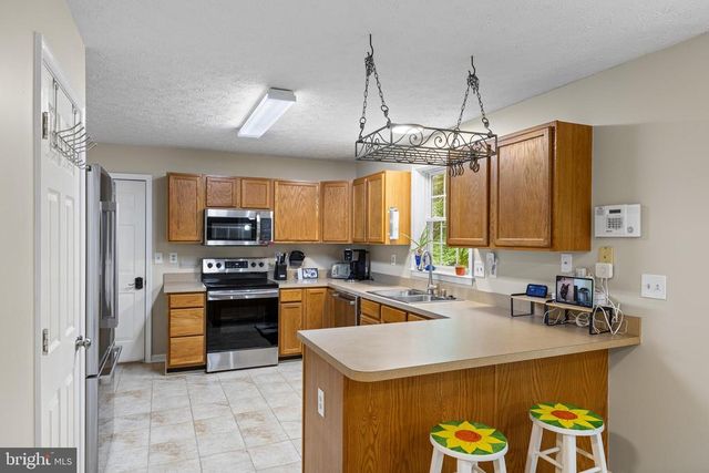10112 BALLSTON RD, Fredericksburg, VA 22408