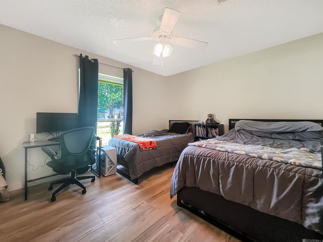 8054 Minglewood Ave, Denham Springs, LA 70706