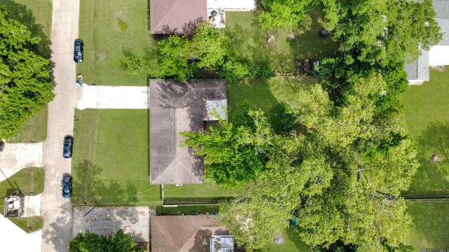 8054 Minglewood Ave, Denham Springs, LA 70706