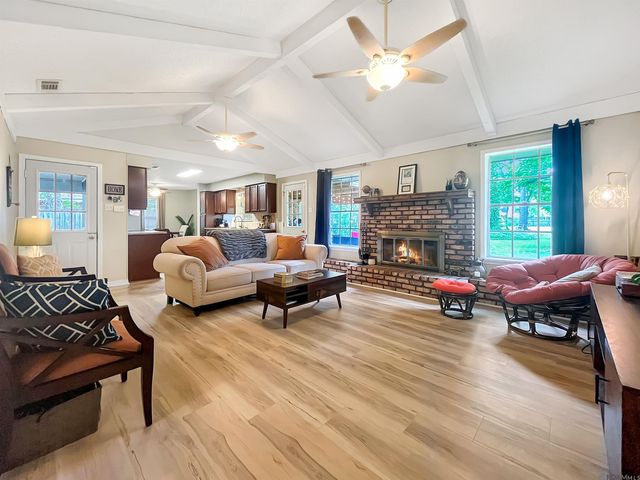 8054 Minglewood Ave, Denham Springs, LA 70706