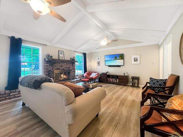 8054 Minglewood Ave, Denham Springs, LA 70706