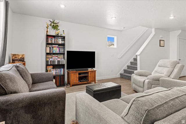 315 E SERENITY AVE, Tooele, UT 84074