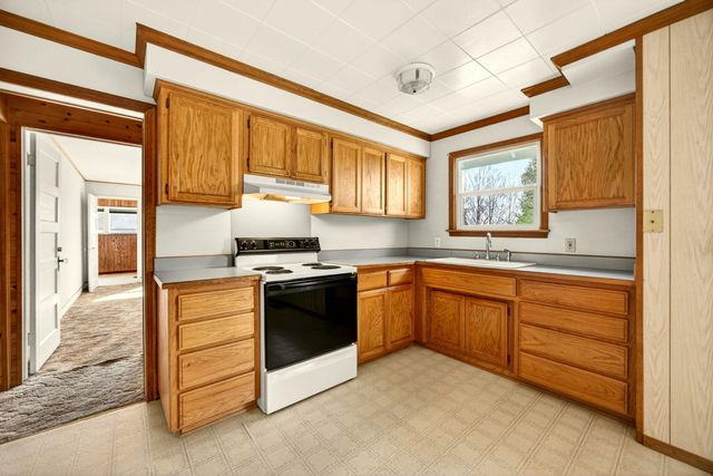 3363 Lone Pine Road, Medford, OR 97504