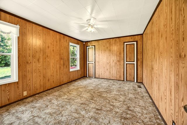 3363 Lone Pine Road, Medford, OR 97504