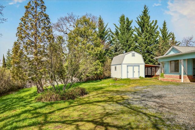 3363 Lone Pine Road, Medford, OR 97504