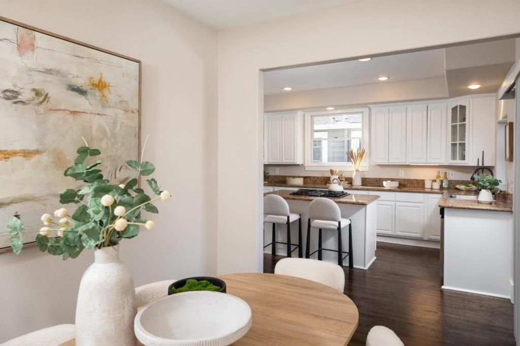 Image 13 of property listing at 111 N Willard Avenue, San Jose, CA 95126