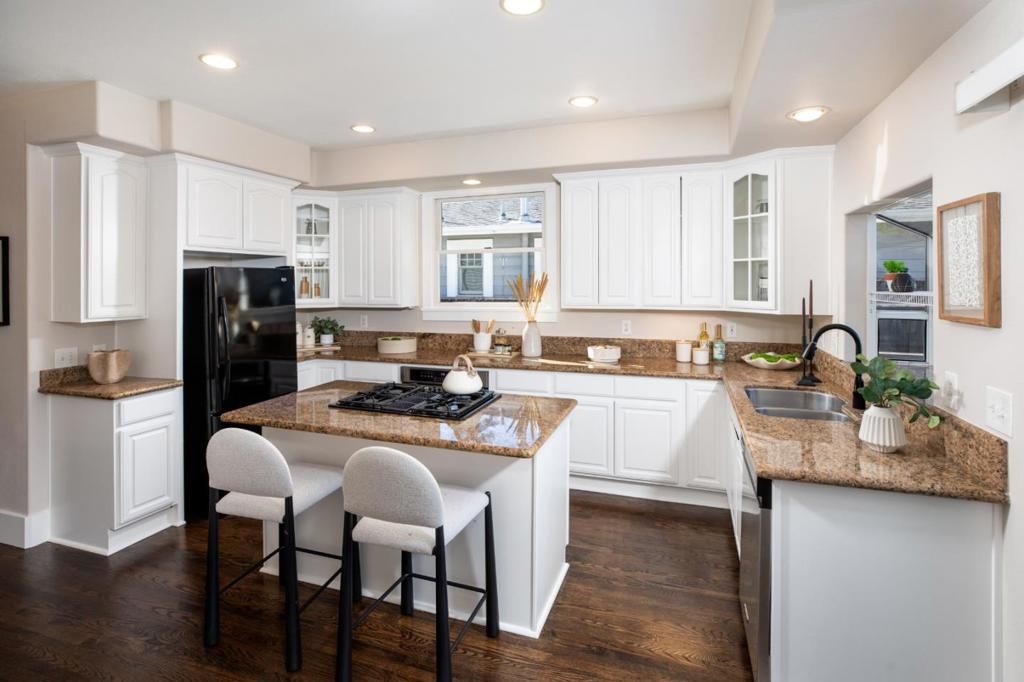 Image 9 of property listing at 111 N Willard Avenue, San Jose, CA 95126