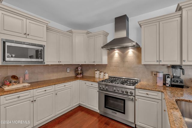 432 Ocean Boulevard N 118, Long Branch, NJ 07740