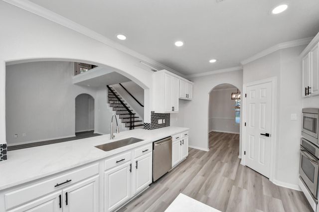 2415 San Conero Drive, Pearland, TX 77581