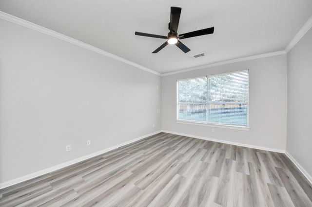 2415 San Conero Drive, Pearland, TX 77581