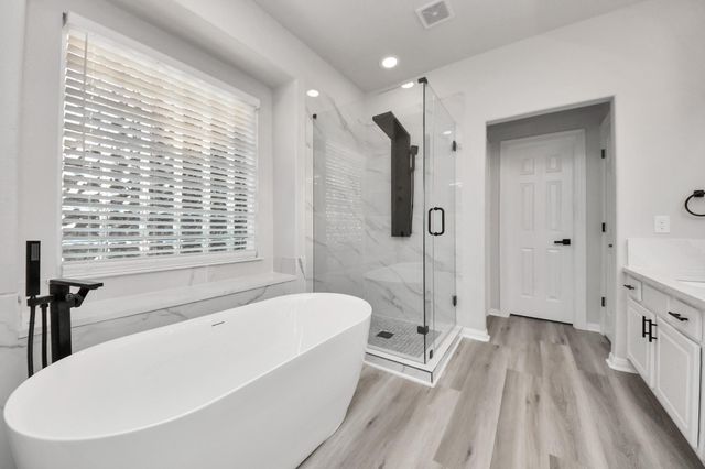 2415 San Conero Drive, Pearland, TX 77581