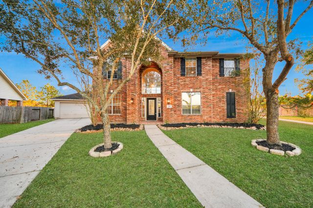 2415 San Conero Drive, Pearland, TX 77581