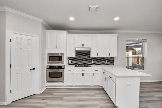 2415 San Conero Drive, Pearland, TX 77581