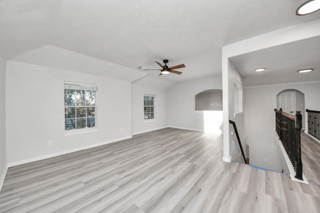 2415 San Conero Drive, Pearland, TX 77581