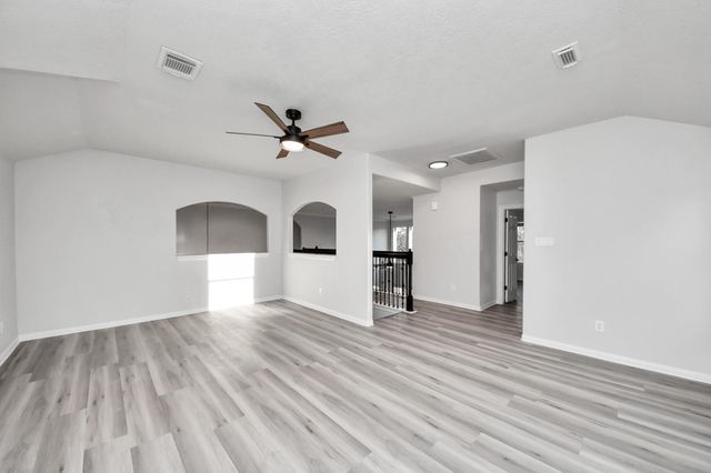 2415 San Conero Drive, Pearland, TX 77581