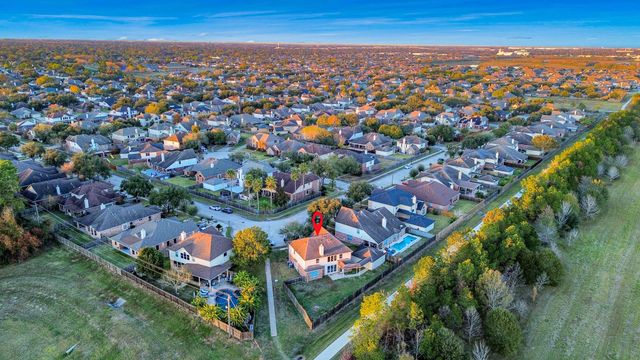 2415 San Conero Drive, Pearland, TX 77581