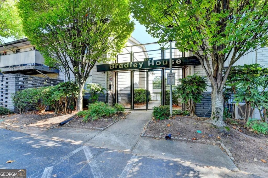 3501 Roswell Road NE 107, Atlanta, GA 30305 — exterior