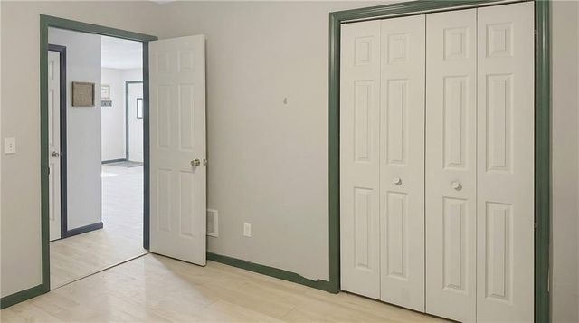 23058 160th Street, Altamont, MO 64620