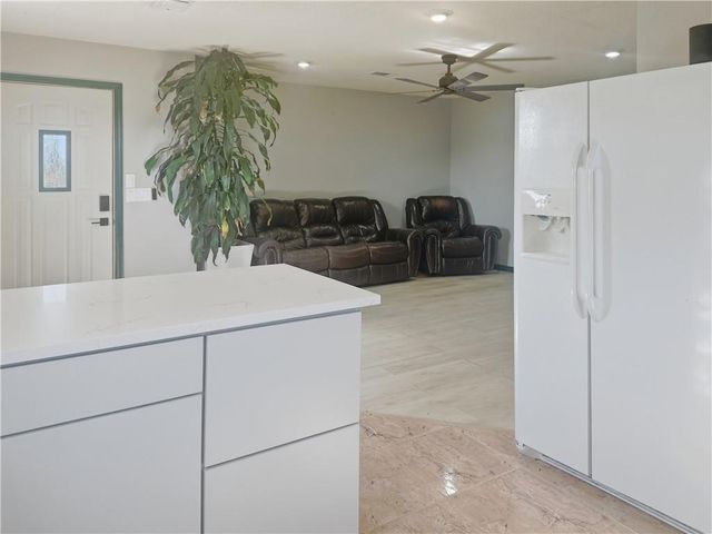 23058 160th Street, Altamont, MO 64620