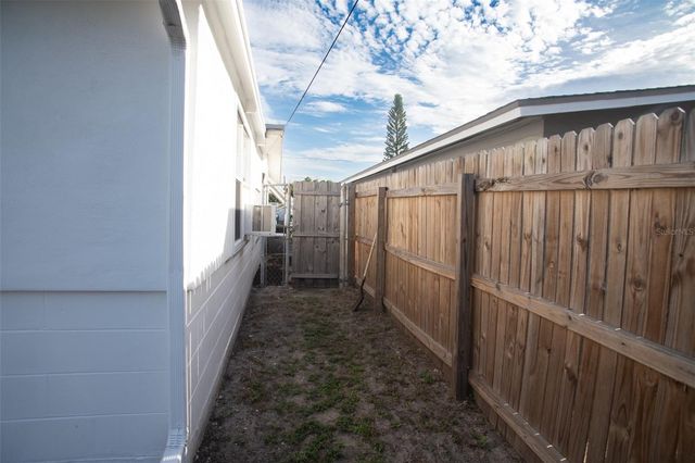 4240 69TH AVENUE N, Pinellas Park, FL 33781