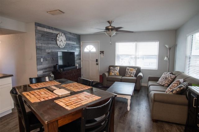 4240 69TH AVENUE N, Pinellas Park, FL 33781
